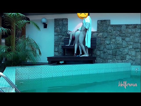 ❤️ Baas noeget faam nei it swimbad, mar koe net wjerstean in hot Porno vk by ús fy.oldsex.ru ❤